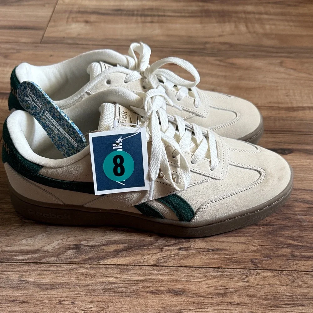 NWOT Reebok Cream and Dark Green Classic Sneakers - Picture 4 of 5